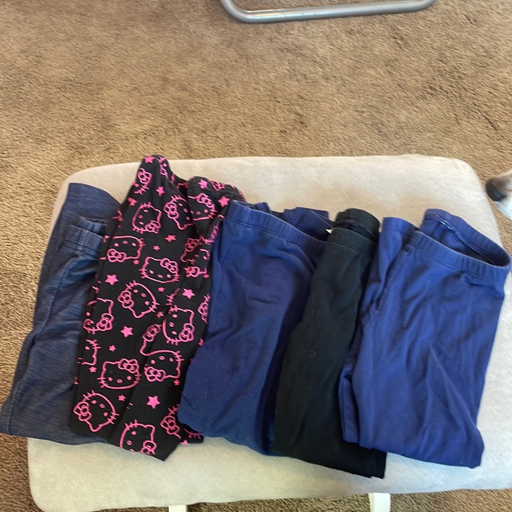 Bundle of play leggings